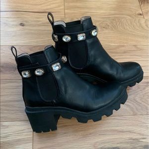 Steve Madden Amulet Boots